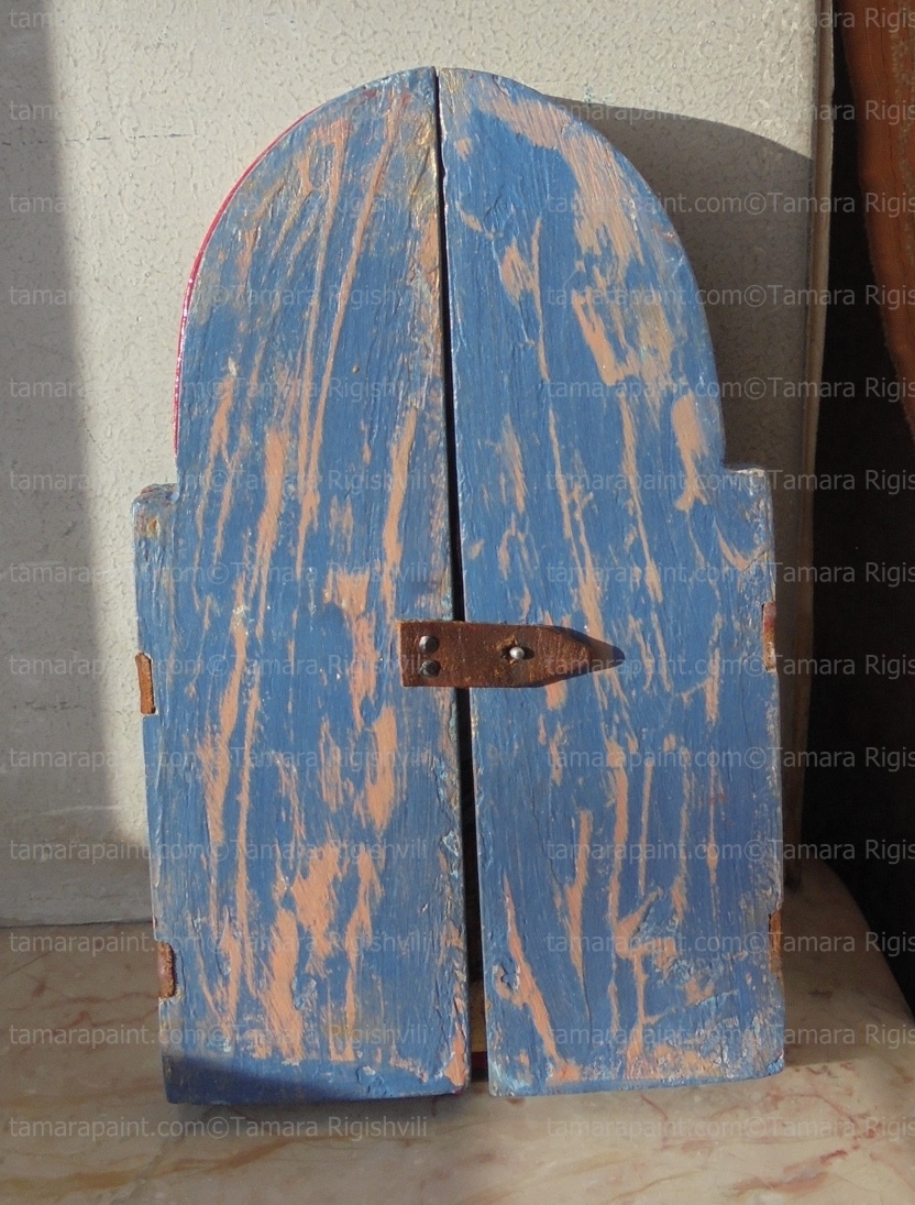 closed tryptich, original icon painting by artist Tamara Rigishvili